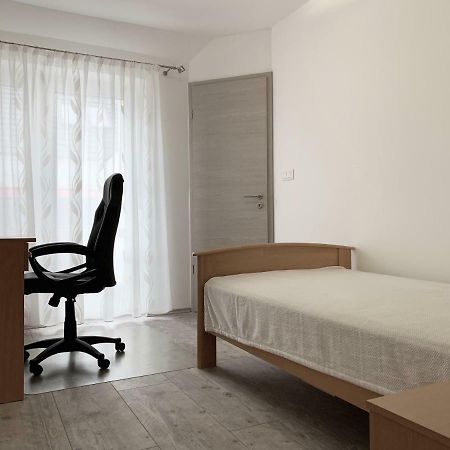 Exclusive Home - C. Apartman Πετς Εξωτερικό φωτογραφία