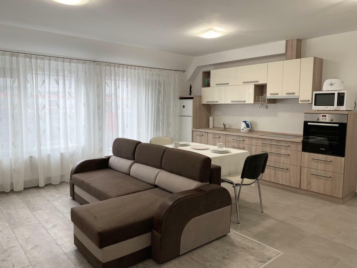 Exclusive Home - C. Apartman Πετς Εξωτερικό φωτογραφία